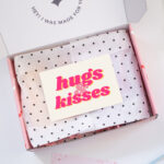 Felicitare cadou Hugs and kisses